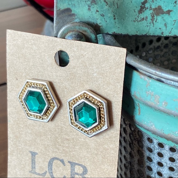 Nautical Collection! Vintage Green and Gold Hexagon Chunky Rope Button Earrings - Picture 2 of 3